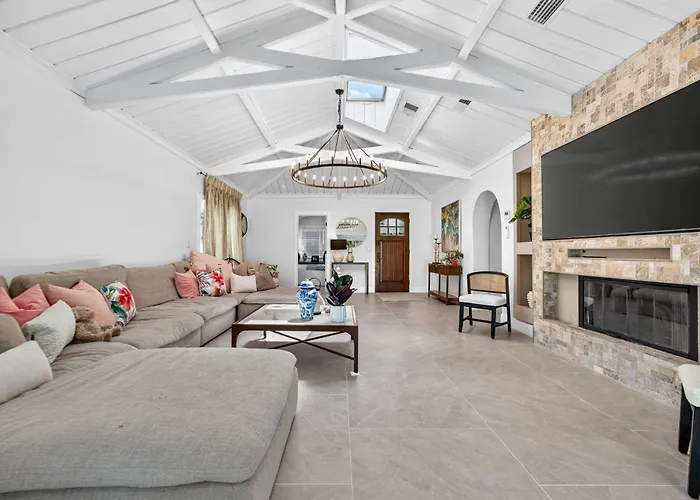 Caladesi Oasis Beautiful Coastal In North Clearwater Holiday home