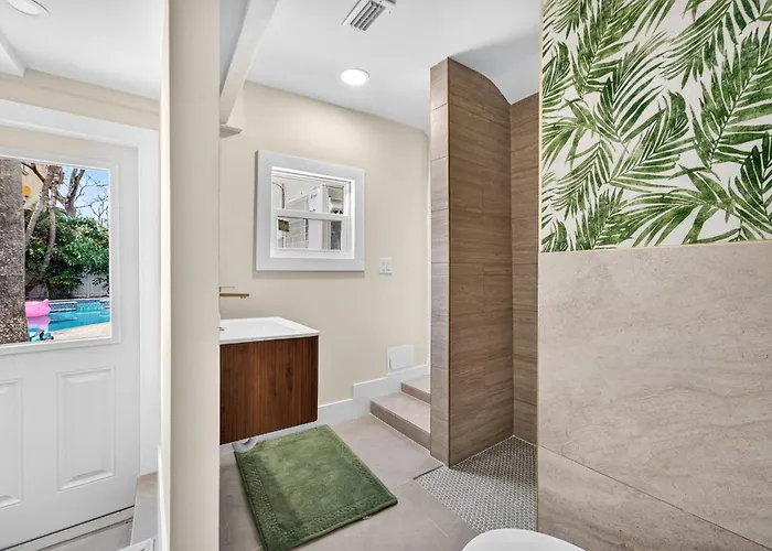 Caladesi Oasis Beautiful Coastal In North Clearwater Holiday home Clearwater Beach