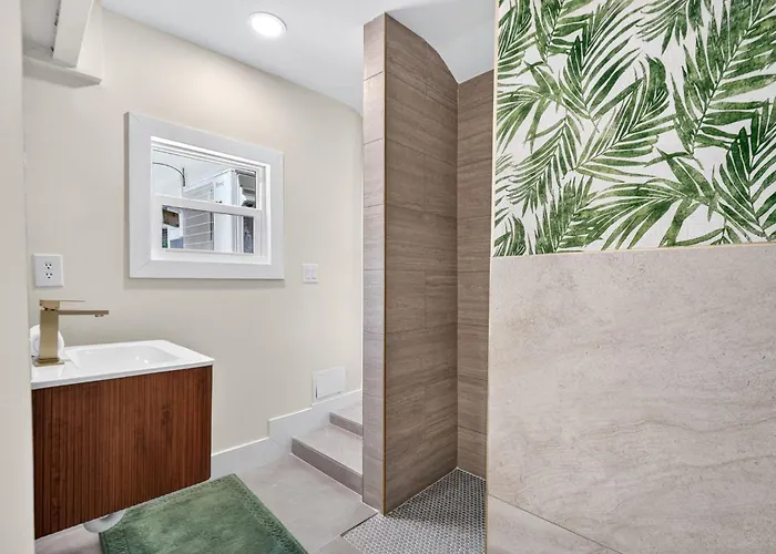 Caladesi Oasis Beautiful Coastal In North Clearwater Holiday home Clearwater Beach