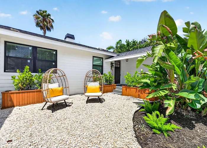 Holiday home Caladesi Oasis Beautiful Coastal In North Clearwater *