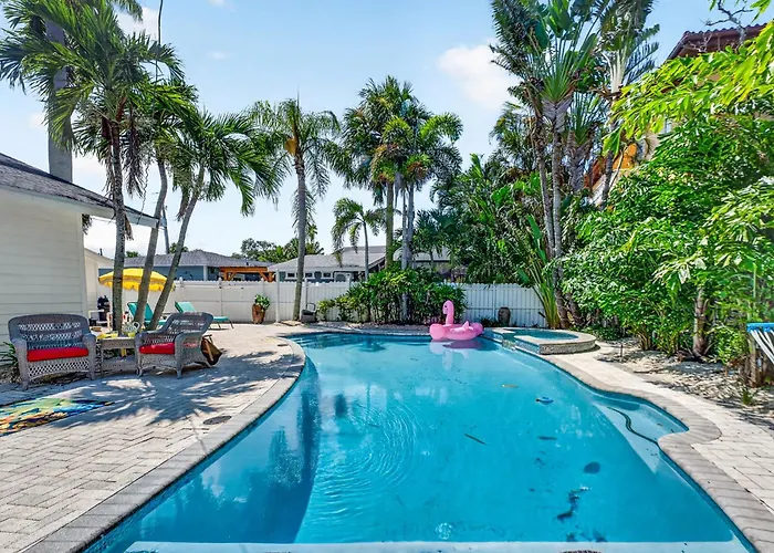 Caladesi Oasis Beautiful Coastal In North Clearwater Holiday home *